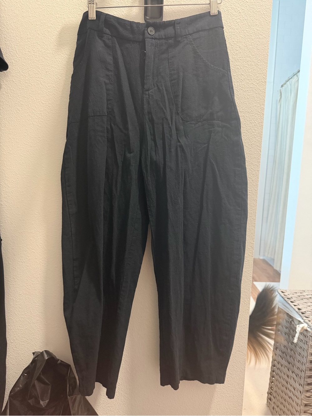 SHEIN Black High-Waist barrels Trousers